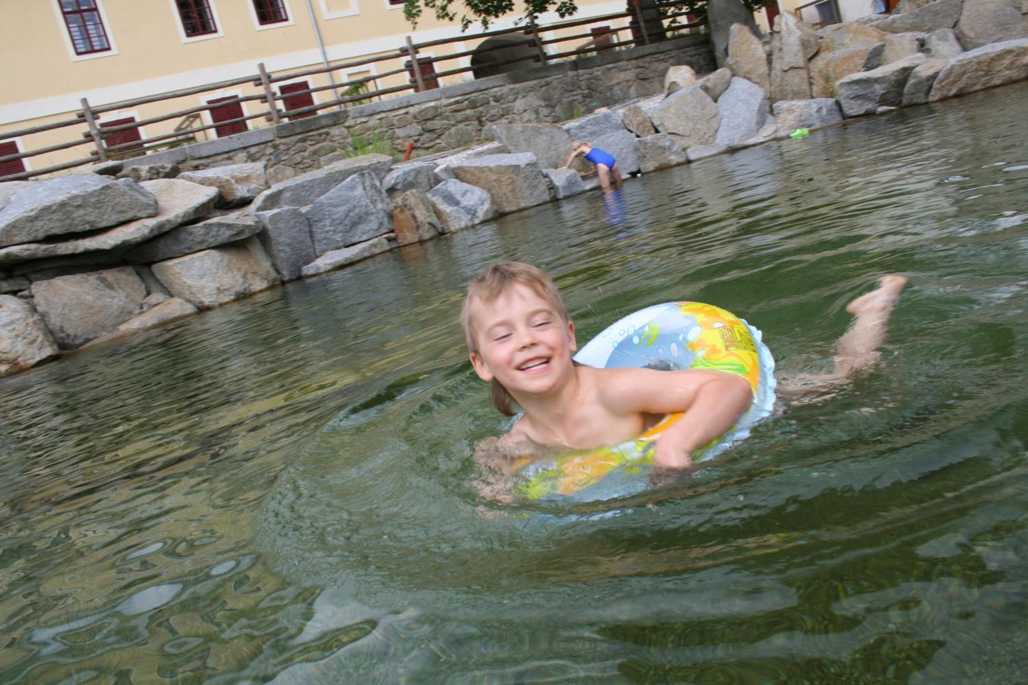 Holidaypark Mlazovy Kolinec Bagian luar foto